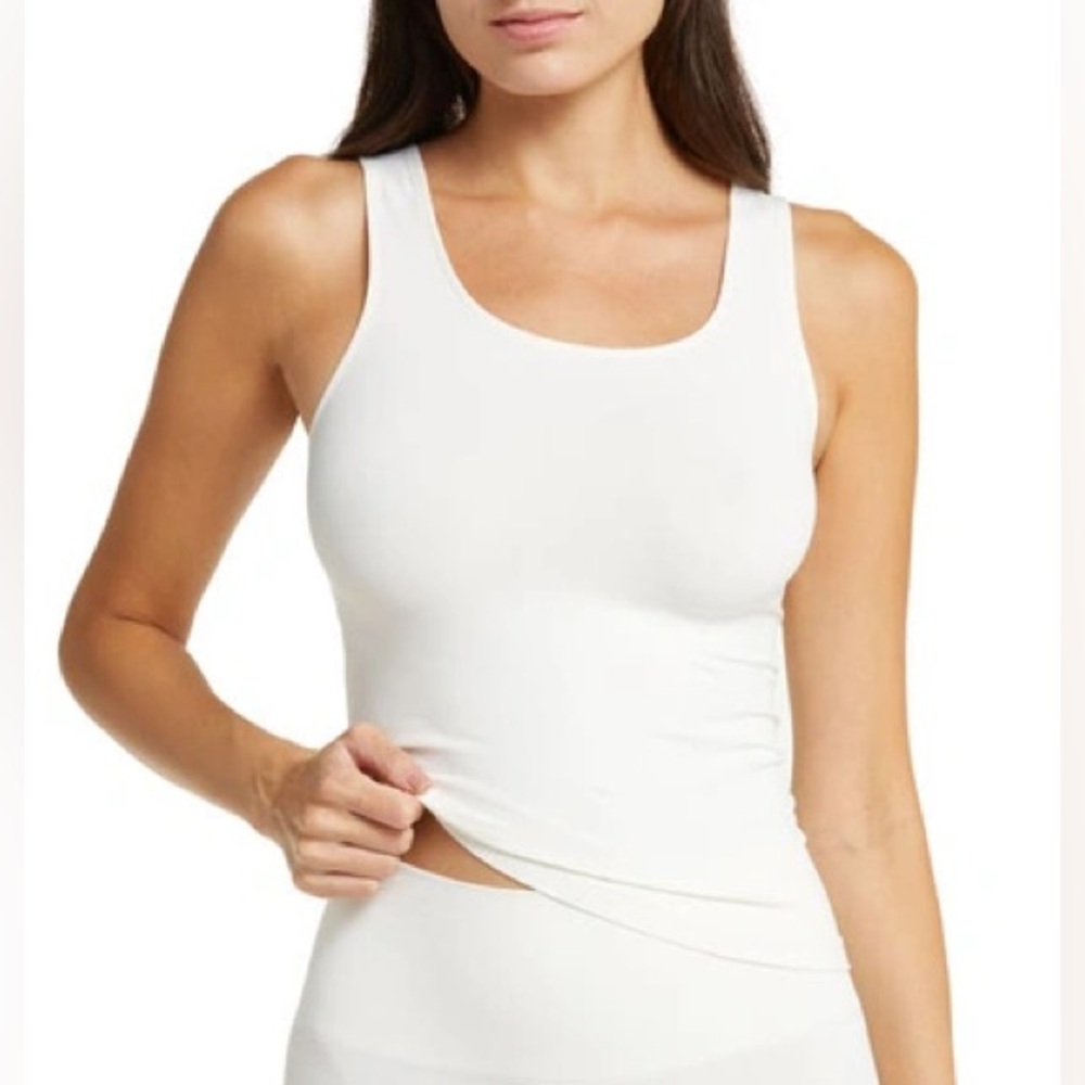 Soft Smoothing Tank | Marble